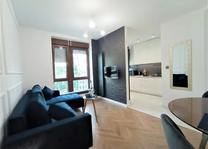 Mki - Center Chmielna 73 C Hotel